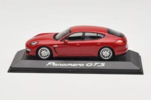Porsche Panamera 970 GTS Rot Minichamps 1:43 WAP0200230C Druckguss
