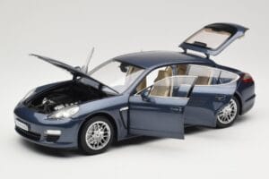 Porsche Panamera 970 S Blau Minichamps 1:18 WAP02100119 Druckguss — Bild 2 von 8