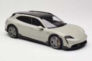 Porsche Taycan Cross Turismo Turbo S Chalk Grey Minichamps 1:18 155069302 Druckguss — Bild 4 von 6
