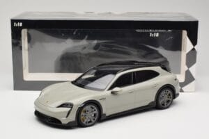 Porsche Taycan Cross Turismo Turbo S Chalk Grey Minichamps 1:18 155069302 Druckguss — Bild 6 von 6