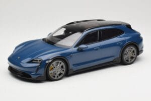 Porsche Taycan J1 Turbo S Cross Turismo Blau Minichamps 1:18 155069301 Druckguss