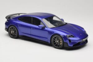 Porsche Taycan J1 Turbo GT Purple Sky Metallic GT Spirit 1:18 GT520 Resin — Bild 4 von 6