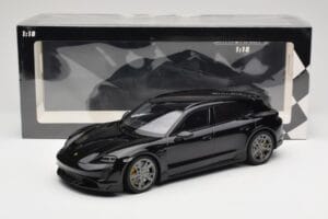 Porsche Taycan J1 Turbo S Cross Turismo Schwarz Minichamps 1:18 155069300 Druckguss — Bild 6 von 6
