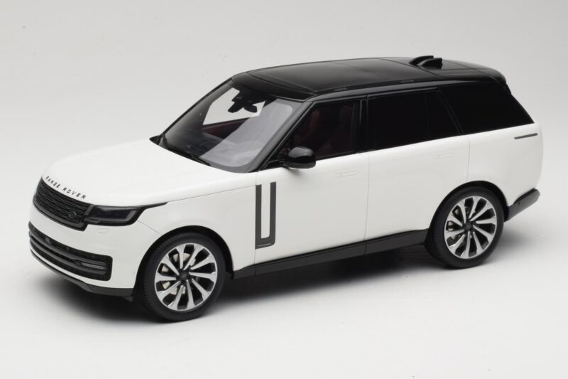 Land Rover Range Rover L460 P530 Autobiography Fuji White GT Spirit 1:18 GT533 Resin