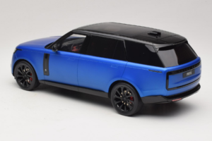 Range Rover P615 SV Velocity Blue GT Spirit 1:18 GT540 Resin — Bild 5 von 6