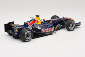 Red Bull RB1 Cosworth #15 C. Klien Red Bull Racing Showcar 2005 Minichamps 1:18 100050085 Druckguss — Bild 2 von 7