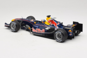 Red Bull RB1 Cosworth #15 C. Klien Red Bull Racing Showcar 2005 Minichamps 1:18 100050085 Druckguss — Bild 5 von 7