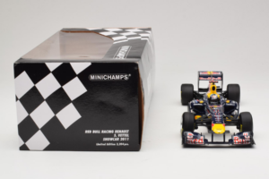 Red Bull RB7 Renault #1 S. Vettel Red Bull Racing Showcar 2011 Minichamps 1:18 110110071-1 Druckguss — Bild 7 von 7