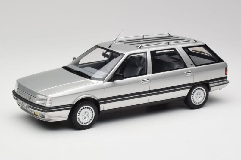 Renault 21 Nevada Silber Metallic Otto 1:18 OT479 Resin