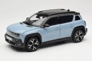 Renault 4 E-Tech Electric Cloud Blue Norev 1:18 185521 Druckguss