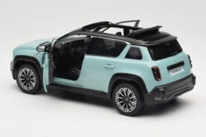 Renault 4 E-Tech Electric Hauts de France Green Norev 1:18 185520 Druckguss — Bild 5 von 8