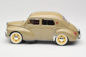 Renault 4CV Berline Gris Ardoise Solido 1:18 8059 Druckguss — Bild 4 von 8