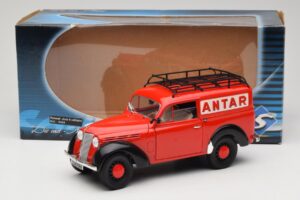 Renault Juvaquatre Utilitaire Rot Solido 1:18 8424 Druckguss — Bild 8 von 8