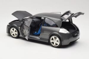Renault Megane Mk2 RS Vampire Grey Norev 1:18 185101 Druckguss — Bild 5 von 8