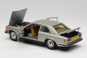 Rolls-Royce Camargue Silber Diamond Edition Bburago 1:18 3001-M3 Druckguss — Bild 5 von 8