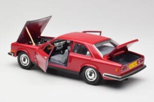 Rolls-Royce Camargue Rot Bburago 1:22 3001 Druckguss — Bild 5 von 8