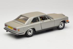 Rolls-Royce Camargue Silber Bburago 1:18 3001-M2 Druckguss — Bild 3 von 8