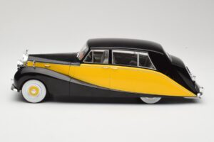 Rolls-Royce Silver Wraith Empress by Hooper Schwarz & Gelb MCG 1:18 MCG18066 Druckguss — Bild 3 von 6