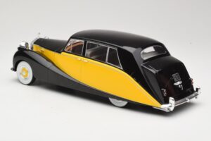 Rolls-Royce Silver Wraith Empress by Hooper Schwarz & Gelb MCG 1:18 MCG18066 Druckguss — Bild 5 von 6