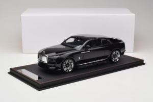 Rolls-Royce Spectre Schwarz Df Model 1:18 REMC017 Resin — Bild 6 von 6