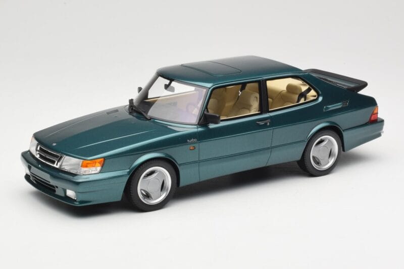 Saab 900 Turbo T16 Airflow Eucalyptus Green DNA 1:18 DNA000095 Druckguss