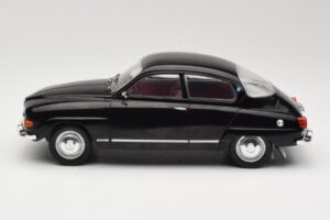 Saab 96 V4 Schwarz MCG 1:18 MCG18063 Druckguss — Bild 3 von 6