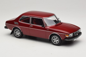 Saab 99 EMS Metallic Rot MCG 1:18 MCG18441 Druckguss — Bild 4 von 6