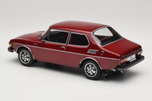 Saab 99 EMS Metallic Rot MCG 1:18 MCG18441 Druckguss — Bild 5 von 6