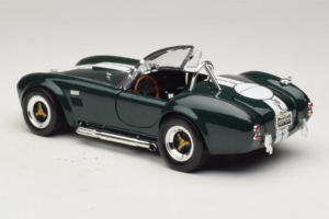 Shelby Cobra 427 S/C Dunkelgrün Weiße Streifen Road Signature 1:18 92058-P1 Druckguss — Bild 7 von 8