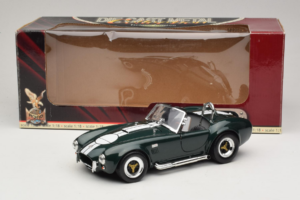 Shelby Cobra 427 S/C Dunkelgrün Weiße Streifen Road Signature 1:18 92058-P1 Druckguss — Bild 8 von 8