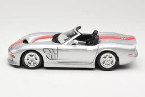 Shelby Series 1 Silber Bburago 1:18 3323 Druckguss — Bild 4 von 8