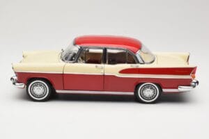 Simca Chambord Rot & Elfenbein Norev 1:18 185721 Druckguss — Bild 4 von 8