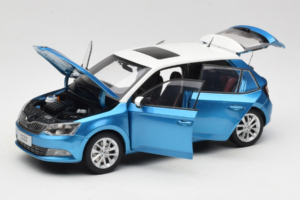 Skoda Fabia Mk3 Blau OEM 1:18 ZSF000004BLA Druckguss — Bild 2 von 8