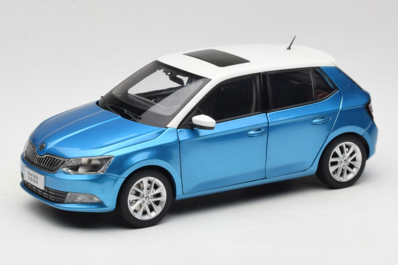 Skoda Fabia Mk3 Blau OEM 1:18 ZSF000004BLA Druckguss