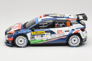 Skoda Fabia Rally2 #10 S. Wagner / G. Winter Barum Czech Rally Zlín 2024 IXO 1:18 18RMC221 Druckguss — Bild 3 von 6