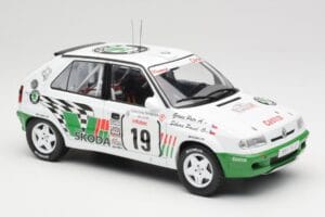 Skoda Felicia Kit Car #19 P. Sibera / P. Gross Tour de Corse 1995 IXO 1:18 18RMC149B Druckguss — Bild 4 von 6