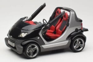 Smart Crossblade 450 Schwarz Minichamps 1:18 0013440V001C02Q00 Druckguss — Bild 2 von 8