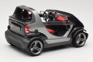 Smart Crossblade 450 Schwarz Minichamps 1:18 0013440V001C02Q00 Druckguss — Bild 3 von 8