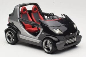 Smart Crossblade 450 Schwarz Minichamps 1:18 0013440V001C02Q00 Druckguss — Bild 6 von 8