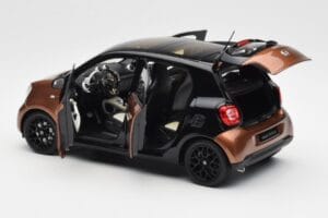 Smart Forfour W453 Schwarz Hazel Braun Norev 1:18 B66960299 Druckguss — Bild 5 von 8