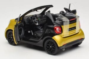 Smart Fortwo 453 Cabriolet Schwarz Und Gelb Norev 1:18 B66960289 Druckguss — Bild 5 von 8