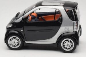 Smart Fortwo Schwarz Kyosho 1:18 0004830V000C08Q00 Druckguss — Bild 4 von 8