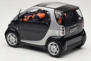 Smart Fortwo Schwarz Kyosho 1:18 0004830V000C08Q00 Druckguss — Bild 7 von 8