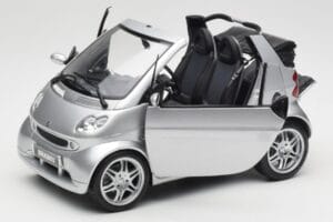 Smart Fortwo W450 Brabus Cabrio Silber Händler Edition Kyosho 1:18 0017769V001C05Q00 Druckguss — Bild 2 von 8