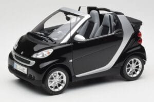 Smart Fortwo Cabrio W451 Schwarz & Silber Minichamps 1:18 Q0022566V001C18Q00 Druckguss