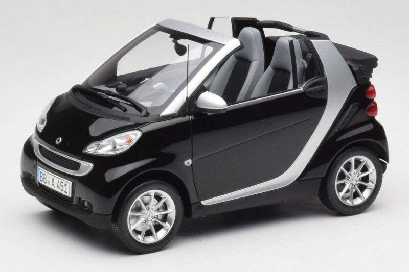 Smart Fortwo Cabrio W451 Schwarz & Silber Minichamps 1:18 Q0022566V001C18Q00 Druckguss