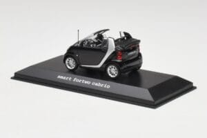 Smart Fortwo Cabrio Tief Schwarz Minichamps 1:43 Q0022561V001C18Q00 Druckguss — Bild 3 von 4