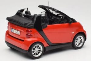 Smart Fortwo W451 Cabrio Rot Schwarz Minichamps 1:18 150036333 Druckguss — Bild 3 von 8