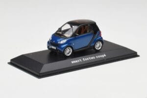 Smart Fortwo Coupe Aqua Blau Metallic & Schwarz Minichamps 1:43 Q0022558V001C77Q00 Druckguss — Bild 2 von 4