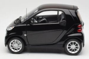 Smart Fortwo Coupe W451 Deep Schwarz Minichamps 1:18 Q0022563V001C02Q00 Druckguss — Bild 4 von 8